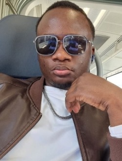 profile picture 0