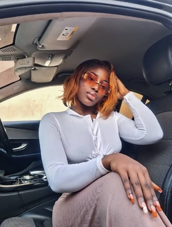 profile picture 0