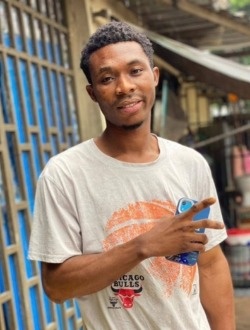 profile picture 0