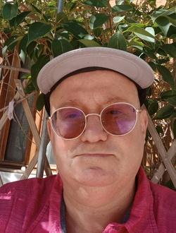 profile picture 0