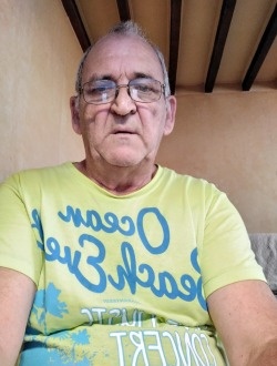 Michel's profile, a single 69-year-old a man in Nevers