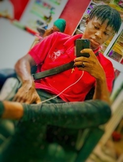 profile picture 0