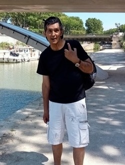 profile picture 0