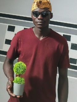 profile picture 0