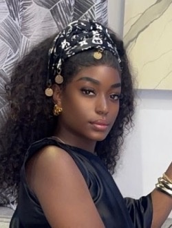 Chloé's profile, a single 25-year-old a woman in Douala