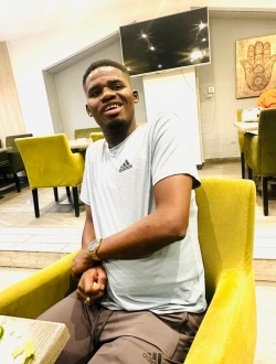 profile picture 0