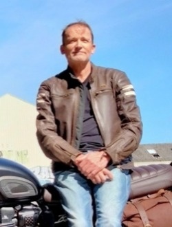 profile picture 0