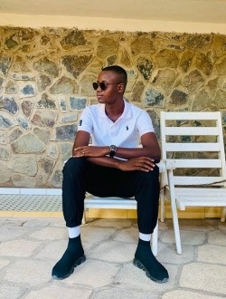 profile picture 0