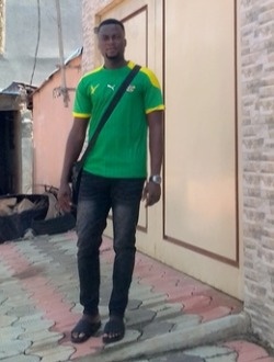 Fatao's profile, a single 25-year-old a man in Lomé