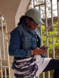 profile picture 0