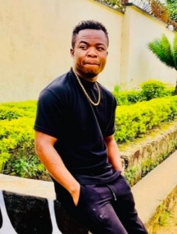 profile picture 0
