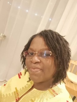 Thyca's profile, a single 47-year-old a woman in Niamey (Commune II)