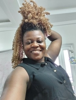 Moi's profile, a single 32-year-old a woman in Abé