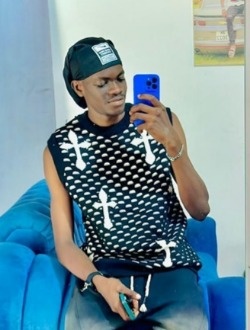 Marco's profile, a single 21-year-old a man in Cotonou