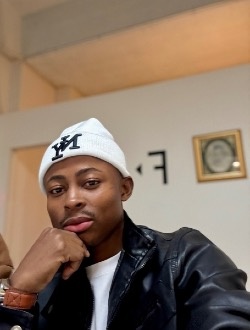 Marc's profile, a single 25-year-old a man in Montréal