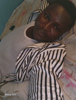 Sylvestre's profile, a single 32-year-old a man in Lomé