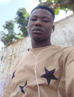 Elmox's profile, a single 29-year-old a man in Abadjin-Doumé