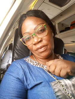 Elise Claire's profile, a single 52-year-old a woman in Douala