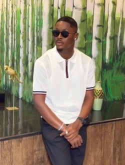 Andy's profile, a single 24-year-old a man in Abidjan