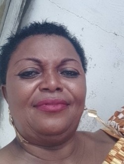Elise's profile, a single 57-year-old a woman in Douala
