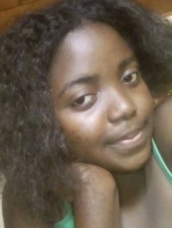 Giovanna's profile, a single 21-year-old a woman in Awaé