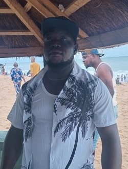 Odinakachi's profile, a single 40-year-old a man in Lagos