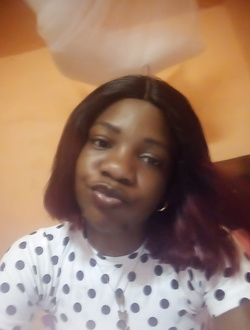 Melissa's profile, a single 29-year-old a woman in Douala