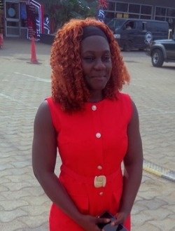 Alvine's profile, a single 22-year-old a woman in Douala