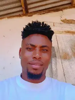 Martin's profile, a single 26-year-old a man in Douala