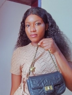 Fabiola's profile, a single 26-year-old a woman in Yaoundé