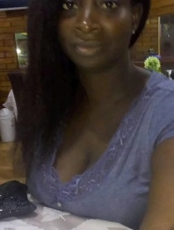 Amoin Hortense's profile, a single 31-year-old a woman in Abi