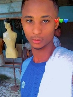 Jean Jaurès's profile, a single 27-year-old a man in Abidjan