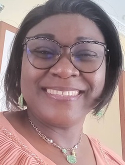 Joséphine's profile, a single 53-year-old a woman in Abombo