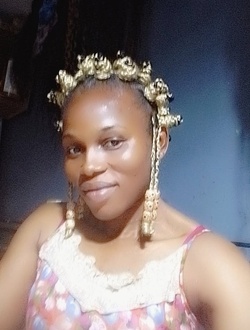 Nadia Philomène's profile, a single 28-year-old a woman in Abang I