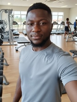 Junior's profile, a single 25-year-old a man in Abidjan