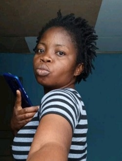 Ahi Adja Landrine's profile, a single 25-year-old a woman in Abidjan