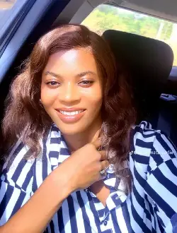 Aurélie's profile, a single 27-year-old a woman in Abi