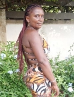 Lyna's profile, a single 46-year-old a woman in Sambava