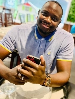 Askim's profile, a single 31-year-old a man in Bouaké