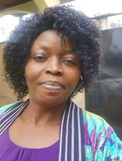 Eline's profile, a single 50-year-old a woman in Yaoundé