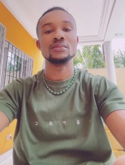 Charles's profile, a single 33-year-old a man in Abidjan