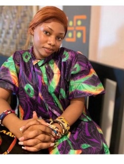 Winnie's profile, a single 24-year-old a woman in Yaoundé