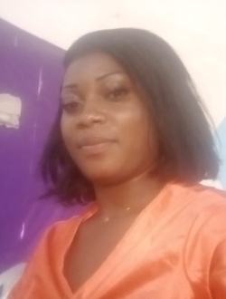 Esther's profile, a single 29-year-old a woman in Aboué