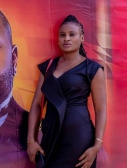 Bella's profile, a single 34-year-old a woman in Kinshasa
