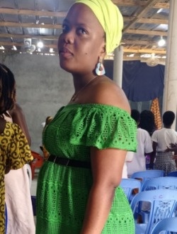 Monique's profile, a single 28-year-old a woman in Abidjan