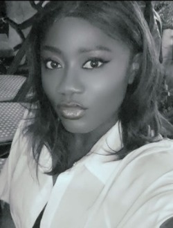 Noemie's profile, a single 28-year-old a woman in Abidjan
