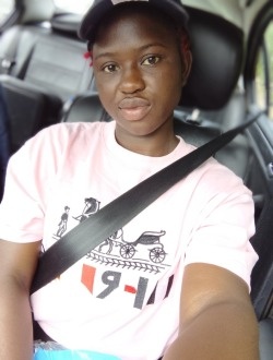 Régina's profile, a single 25-year-old a woman in Bassampounou