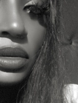 Mel's profile, a single 45-year-old a woman in Yaoundé