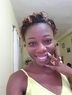 Gaelle's profile, a single 33-year-old a woman in Yaoundé