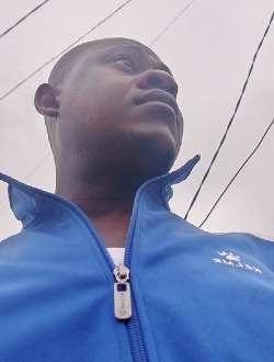 Mabmad's profile, a single 40-year-old a man in Abidjan